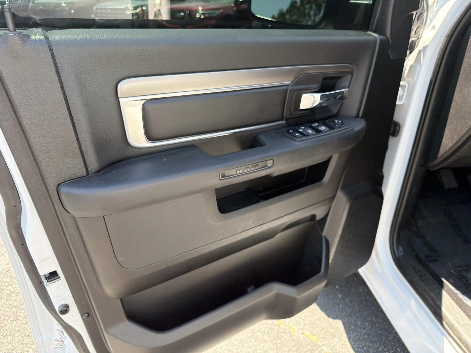 2024 RAM 1500 Classic SLT