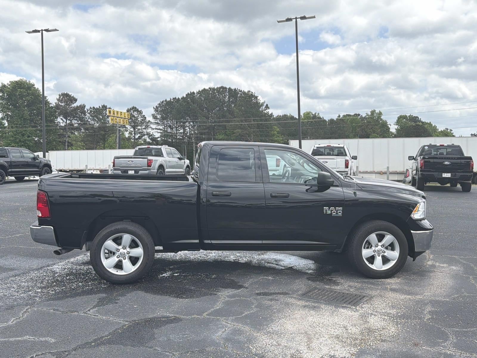 2024 RAM 1500 Classic SLT