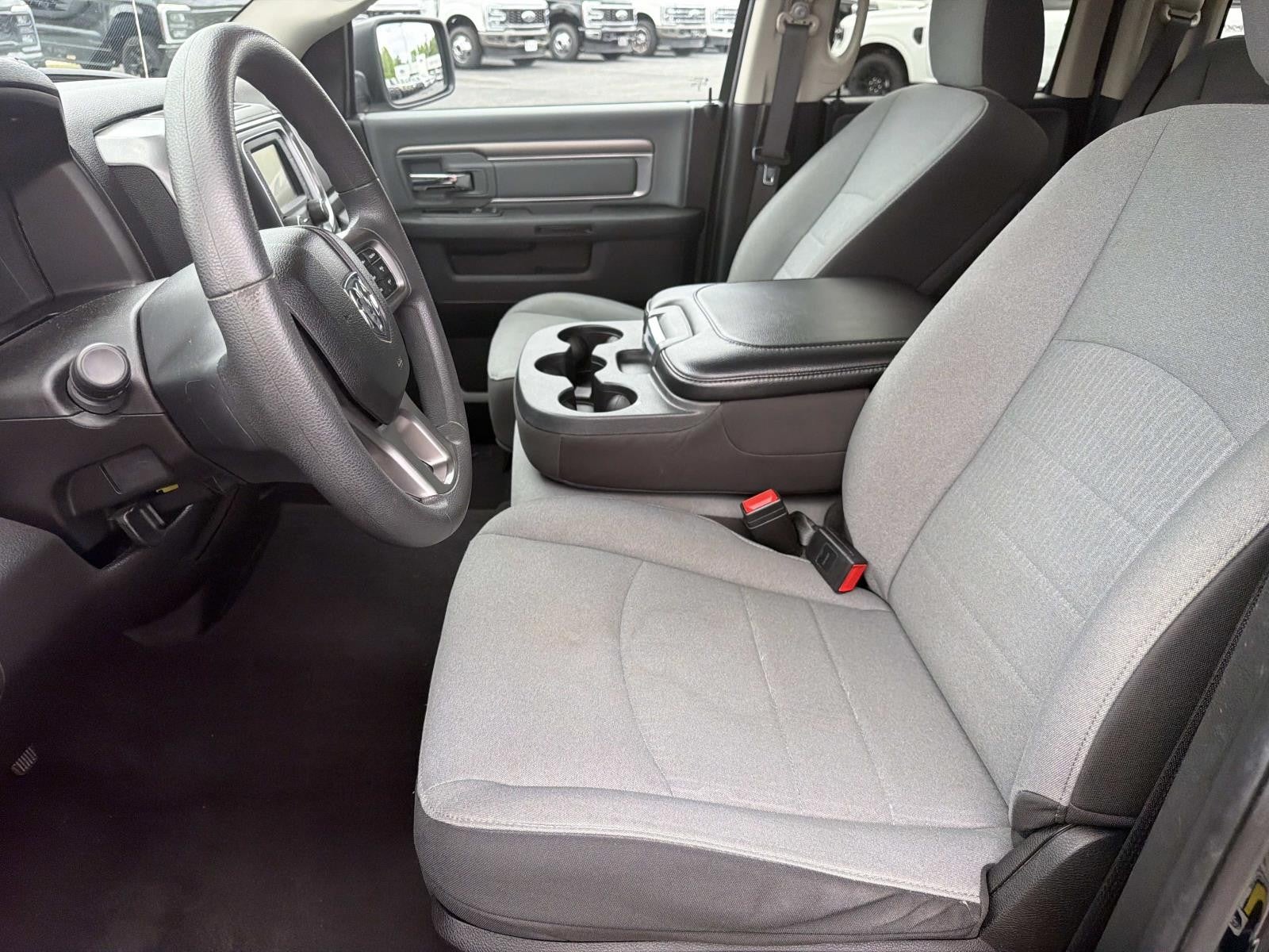 2024 RAM 1500 Classic SLT