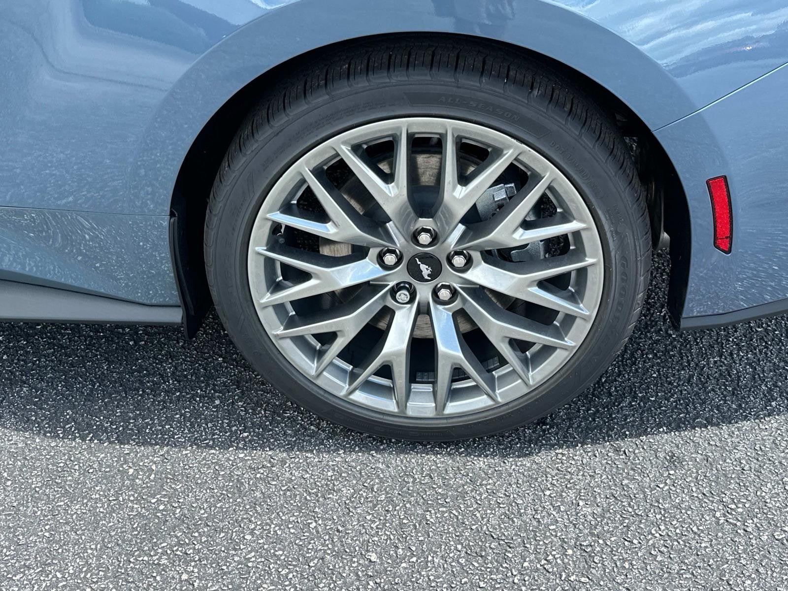 2025 Ford Mustang GT PREMIUM FASTBACK