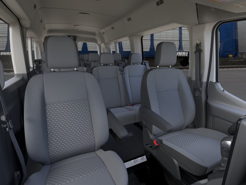 2026 Ford Transit Passenger Wagon T-350 148 MED ROOF XL RW