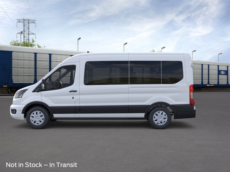 2026 Ford Transit Passenger Wagon T-350 148 MED ROOF XL RW