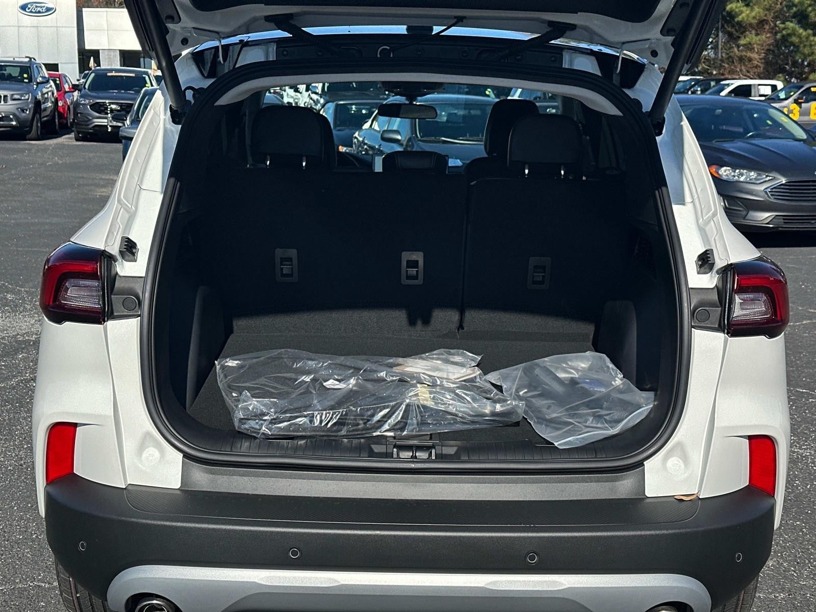 2025 Ford Escape PHEV FWD