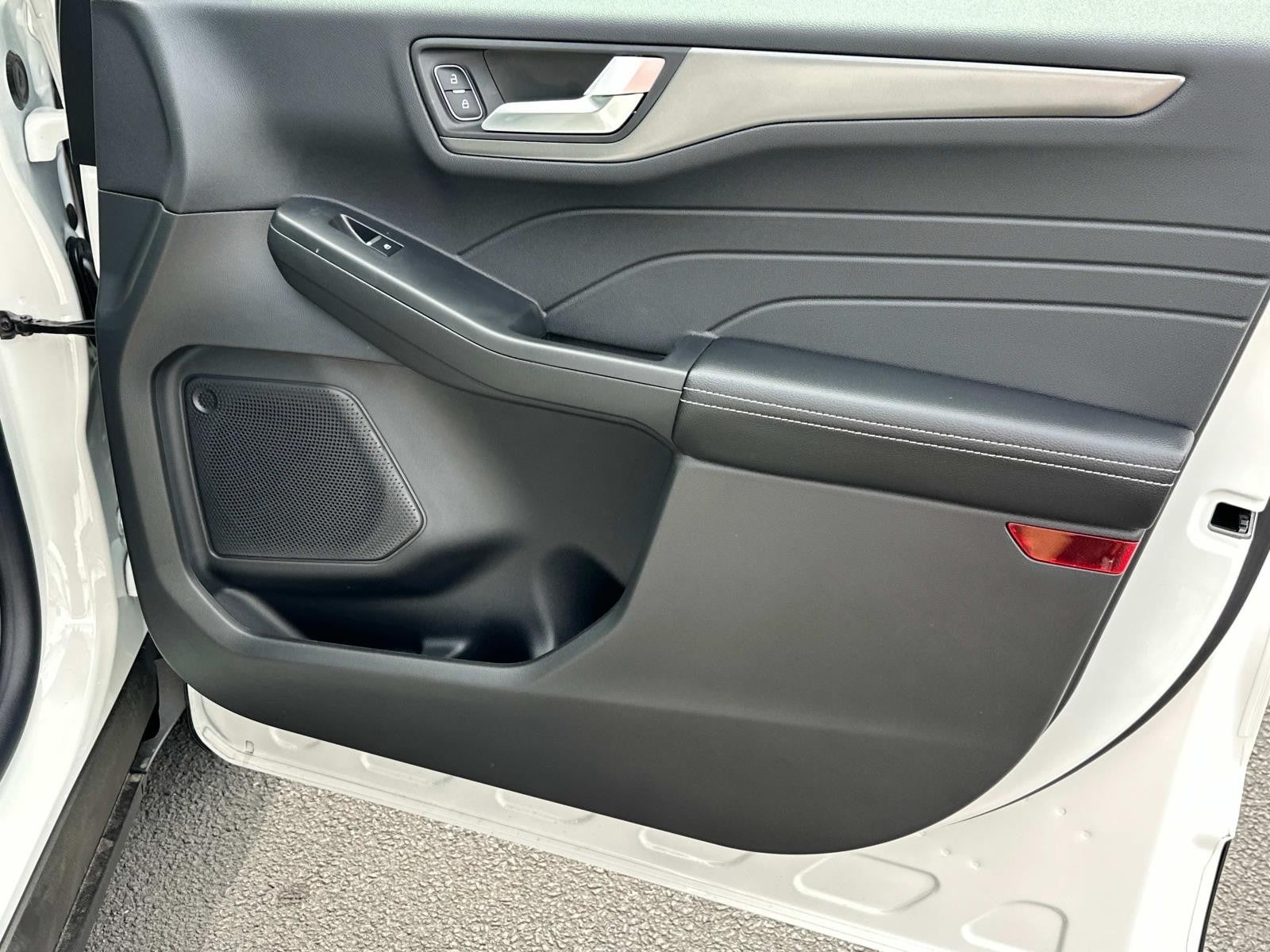 2025 Ford Escape PHEV FWD