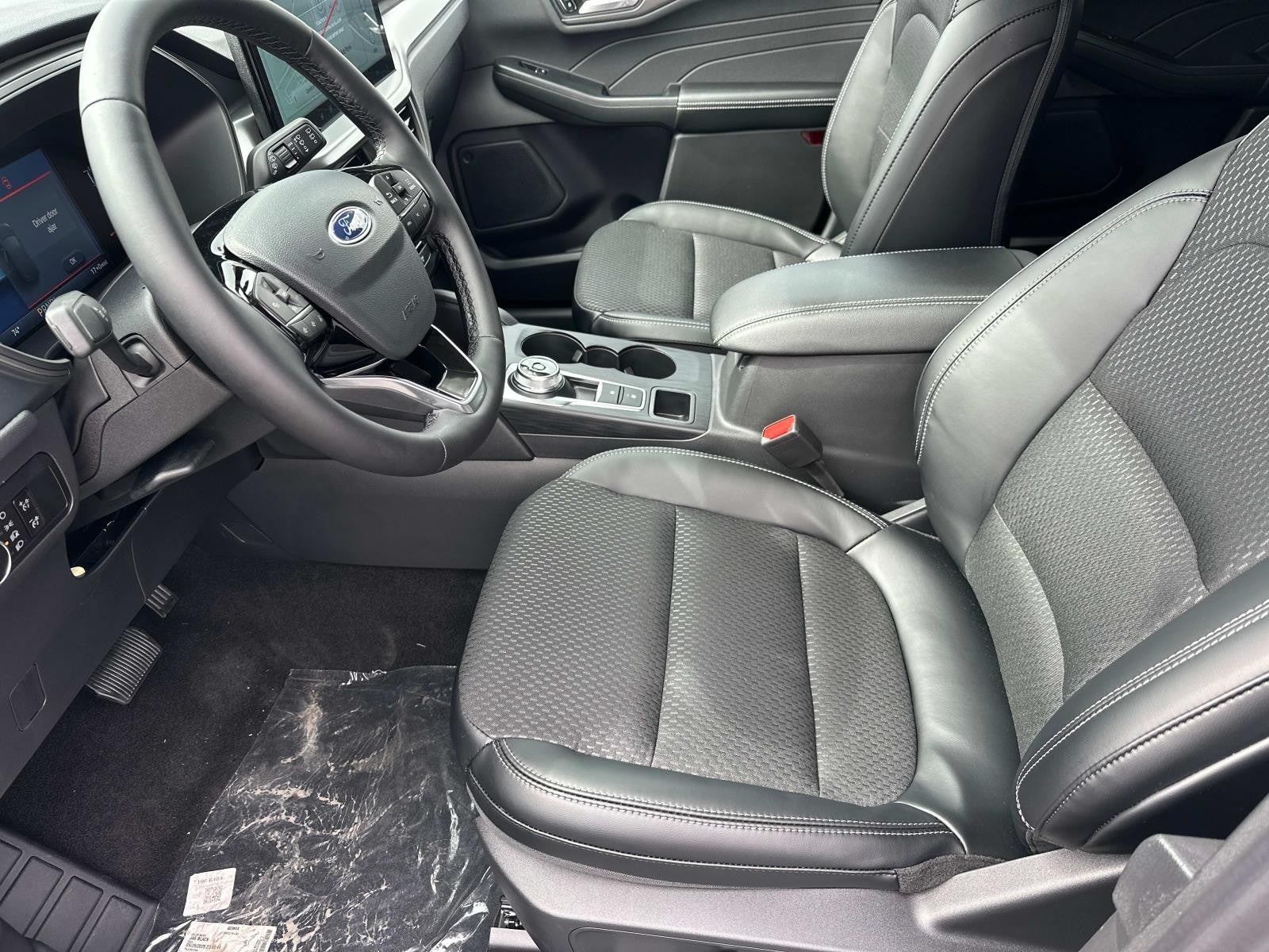 2025 Ford Escape PHEV FWD