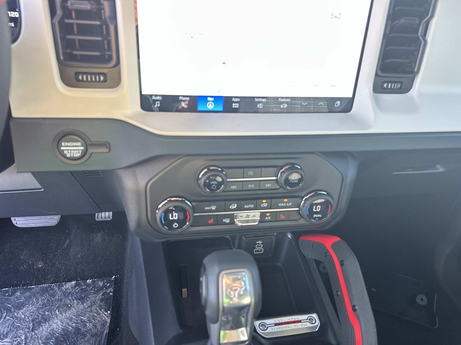 2026 Ford Bronco HERITAGE EDITION 4 DOOR A
