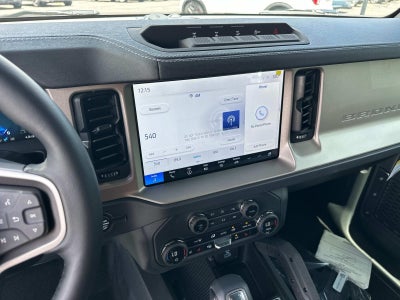 2025 Ford Bronco OUTER BANKS 4 DOOR 4X4