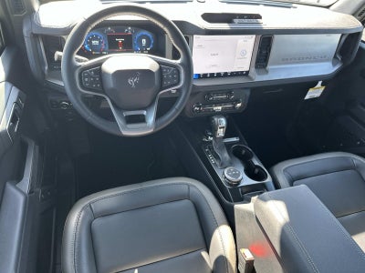 2025 Ford Bronco OUTER BANKS 4 DOOR 4X4