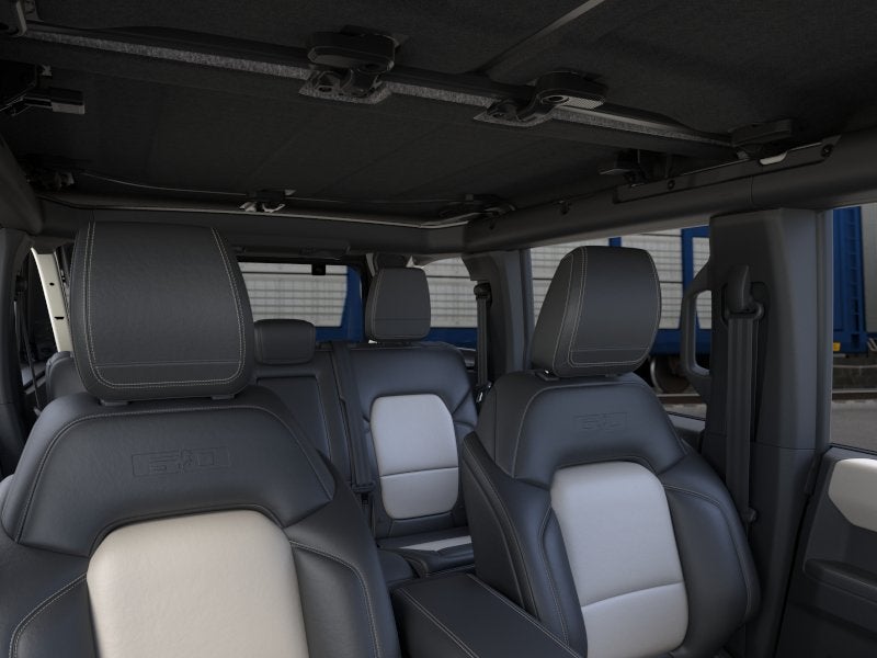 2025 Ford Bronco Outer Banks 4 Door 4x4