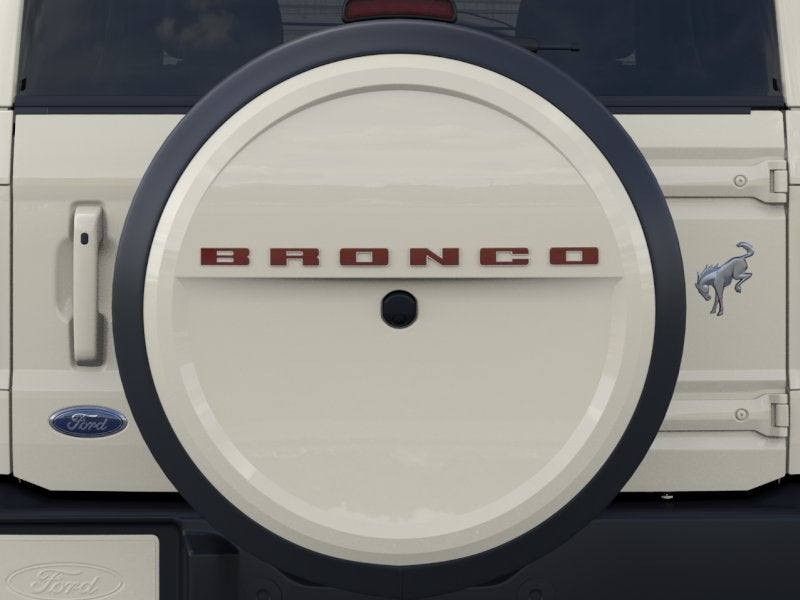 2025 Ford Bronco Outer Banks 4 Door 4x4