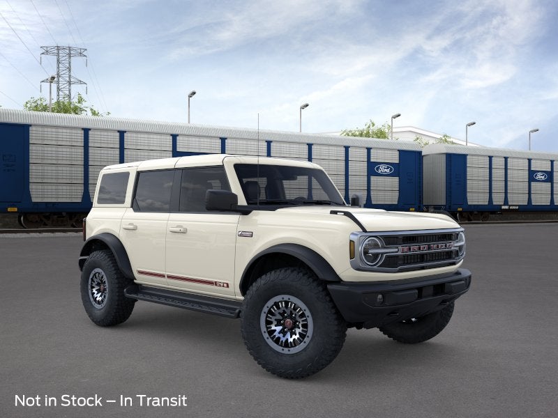 2025 Ford Bronco Outer Banks 4 Door 4x4