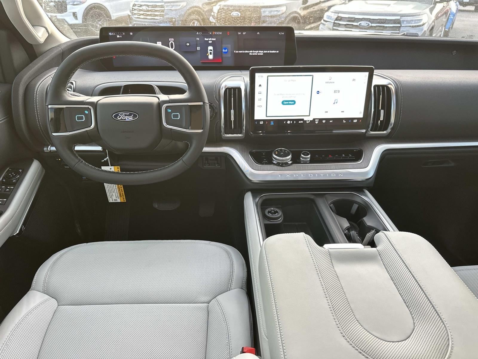 2026 Ford Expedition Max PLATINUM 4X4