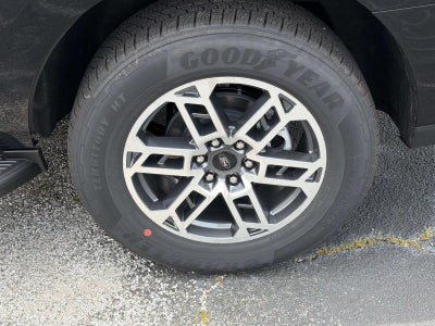 2026 Ford Expedition ACTIVE 4X2