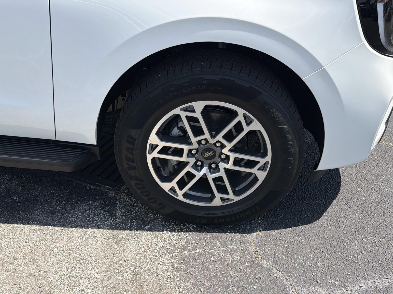 2026 Ford Expedition ACTIVE 4X2