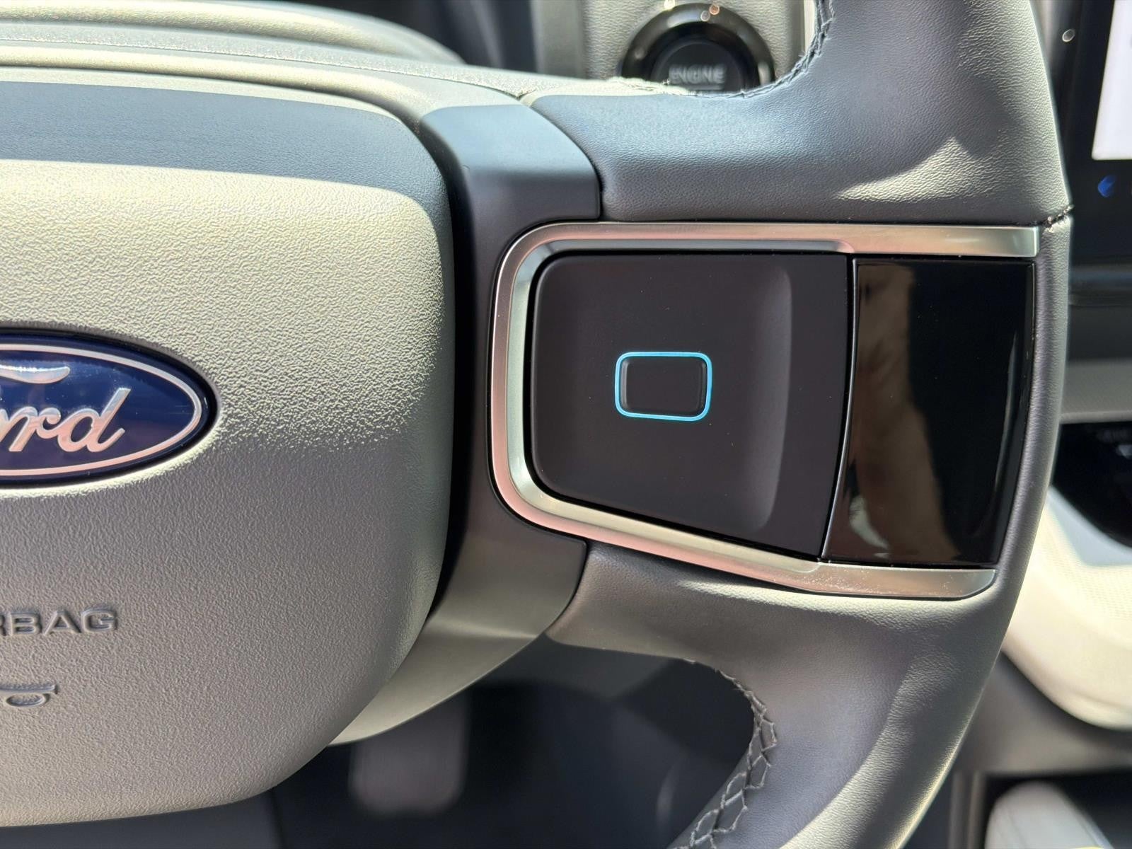 2026 Ford Expedition ACTIVE 4X2