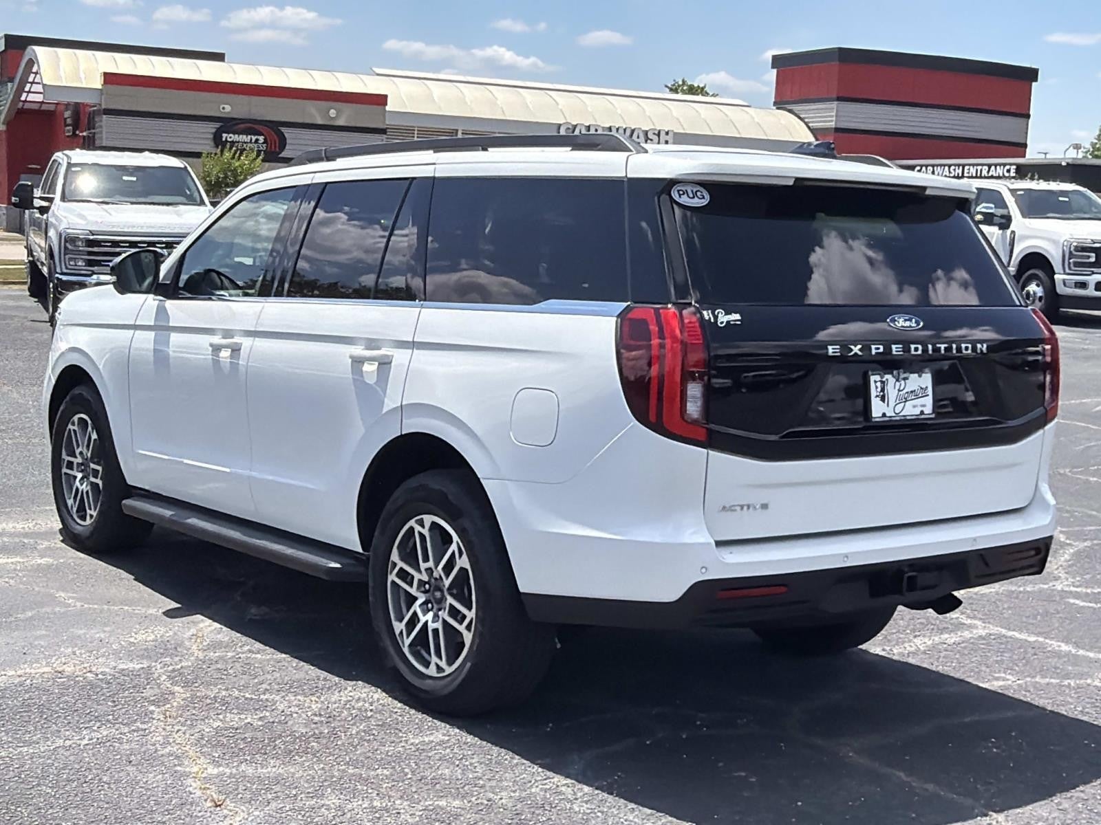 2026 Ford Expedition ACTIVE 4X2