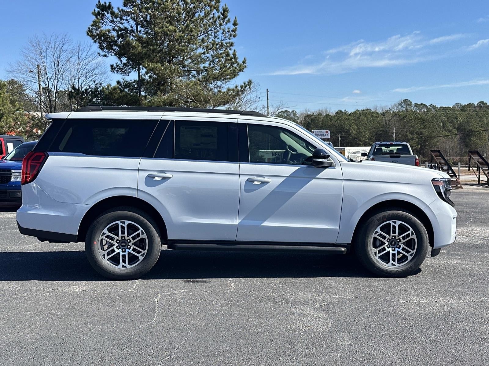 2026 Ford Expedition ACTIVE 4X2