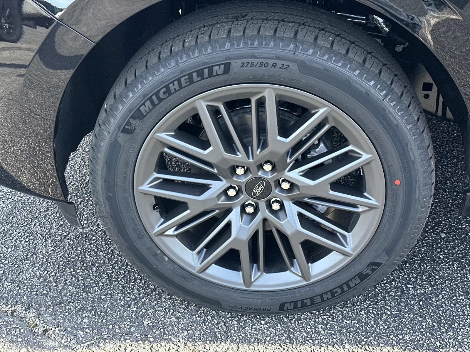 2026 Ford Expedition PLATINUM 4X4