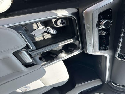 2026 Ford Expedition PLATINUM 4X4