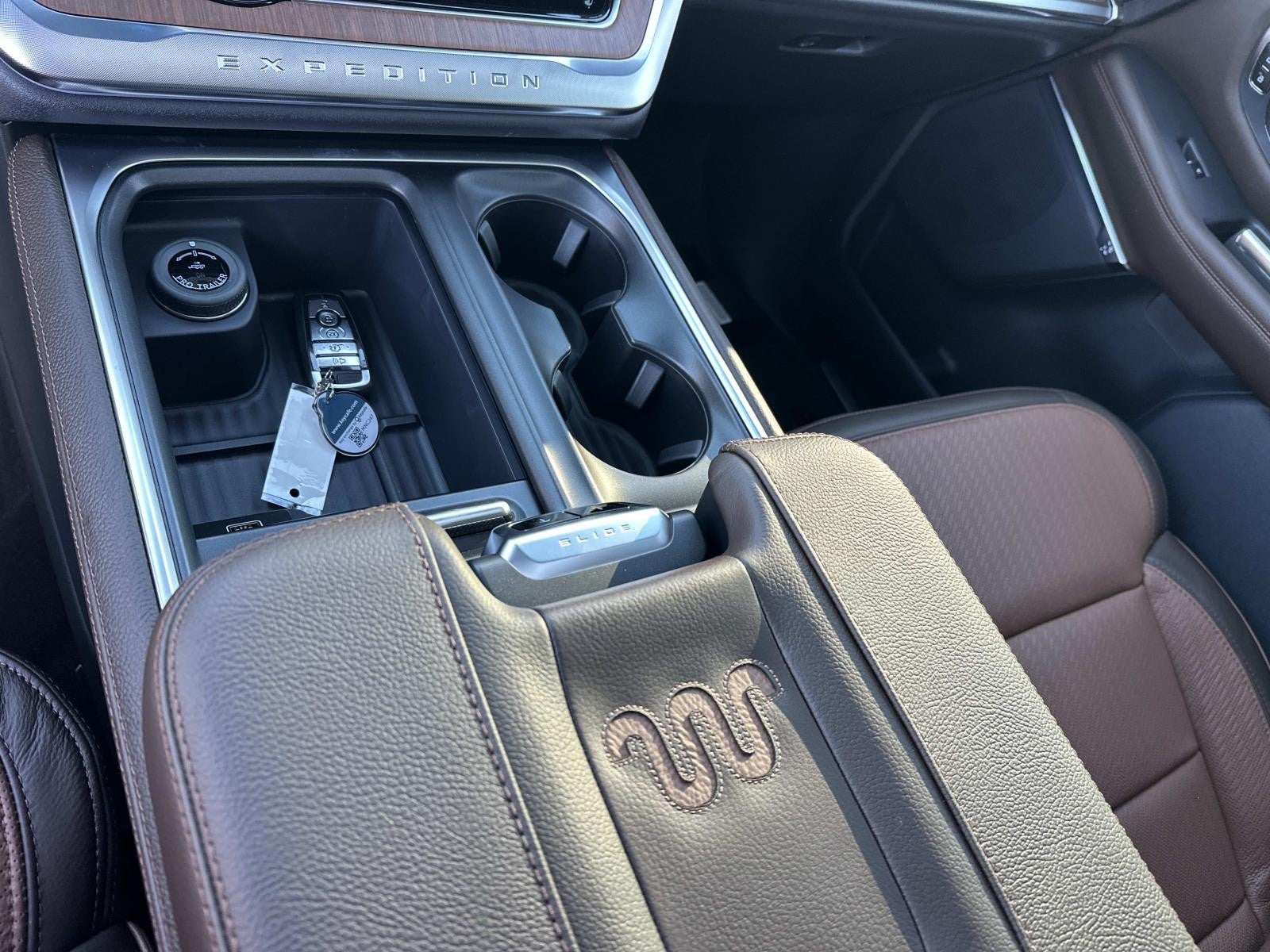 2026 Ford Expedition KING RANCH 4X4