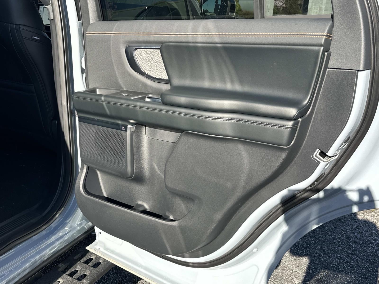 2026 Ford Expedition TREMOR 4X4