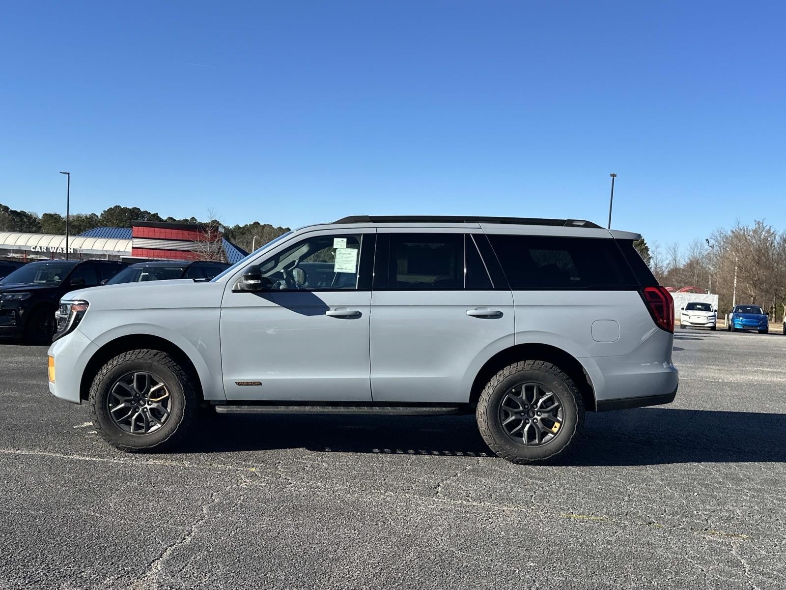 2026 Ford Expedition TREMOR 4X4