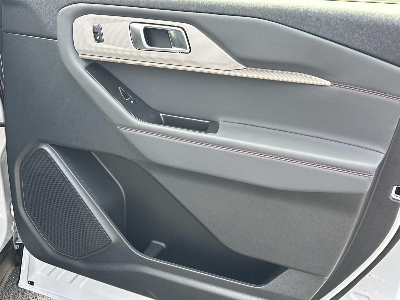 2026 Ford Explorer ACTIVE RWD