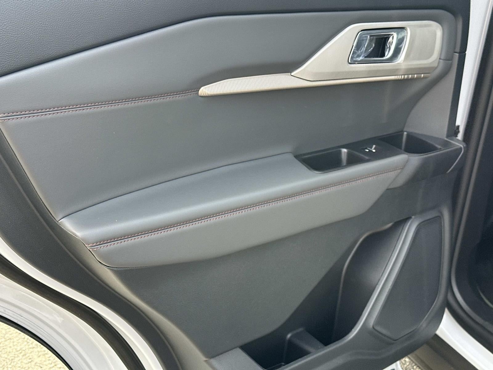 2026 Ford Explorer ACTIVE RWD