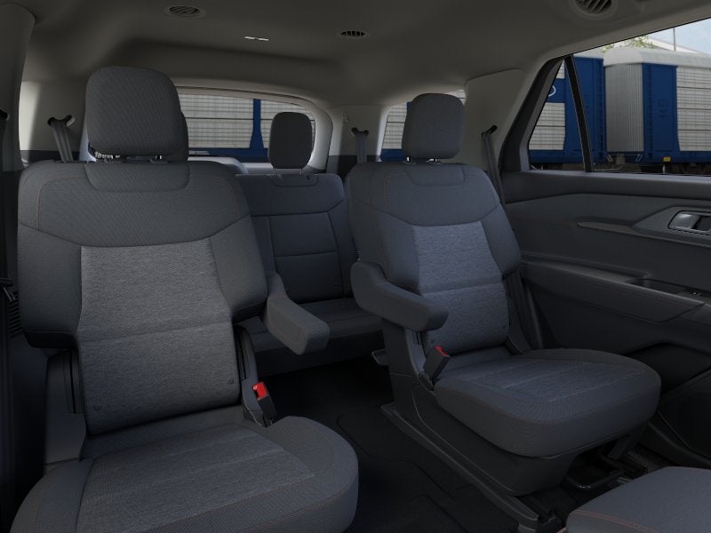 2026 Ford Explorer Active w/100A Pkg RWD