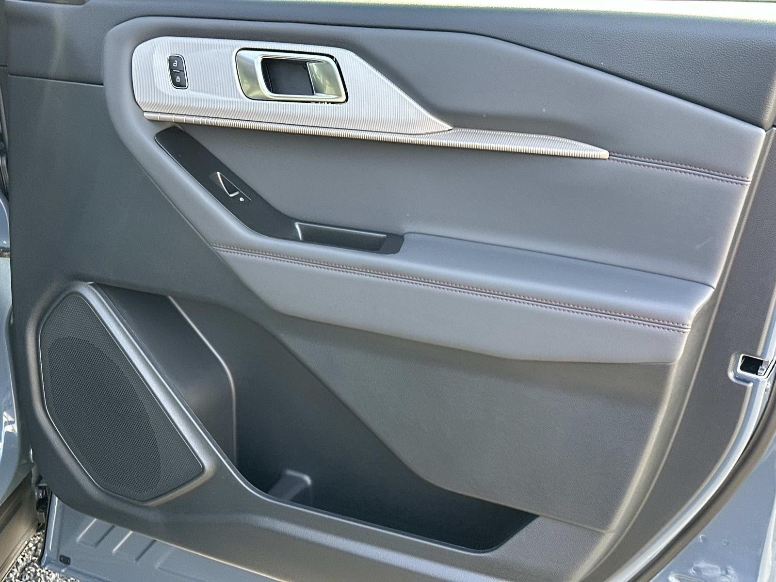 2026 Ford Explorer ACTIVE RWD