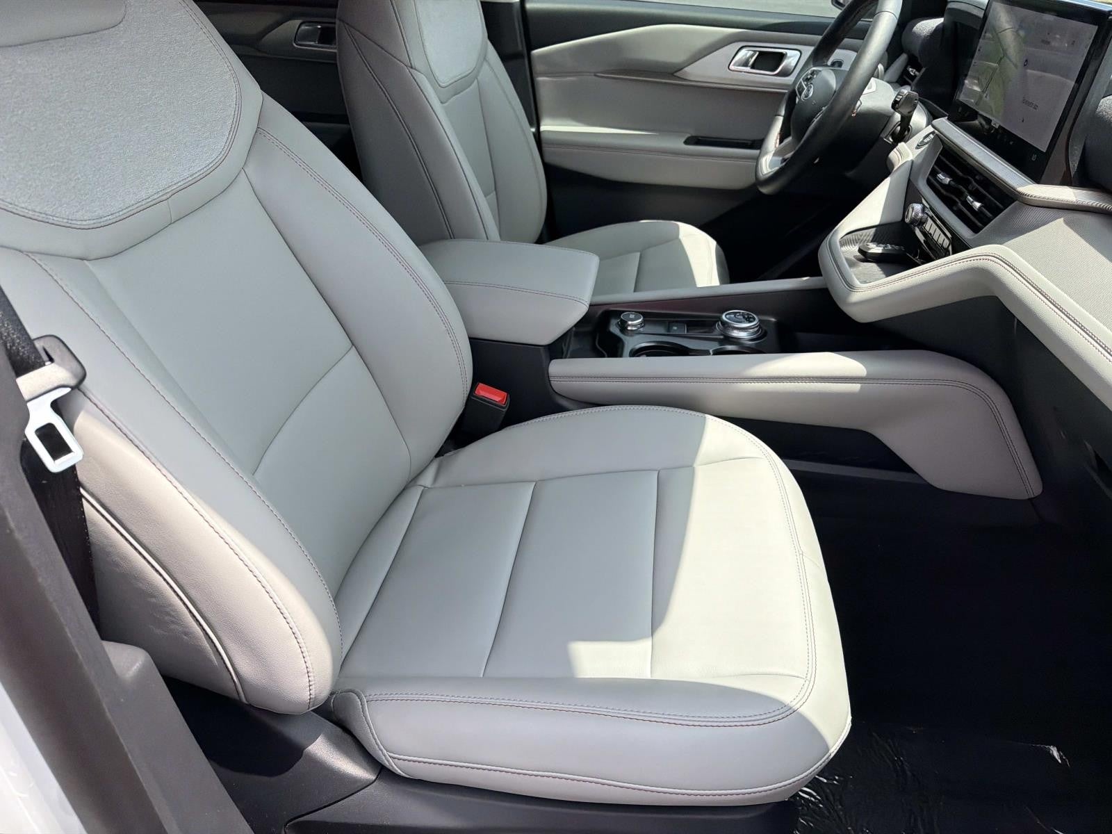 2026 Ford Explorer ACTIVE RWD