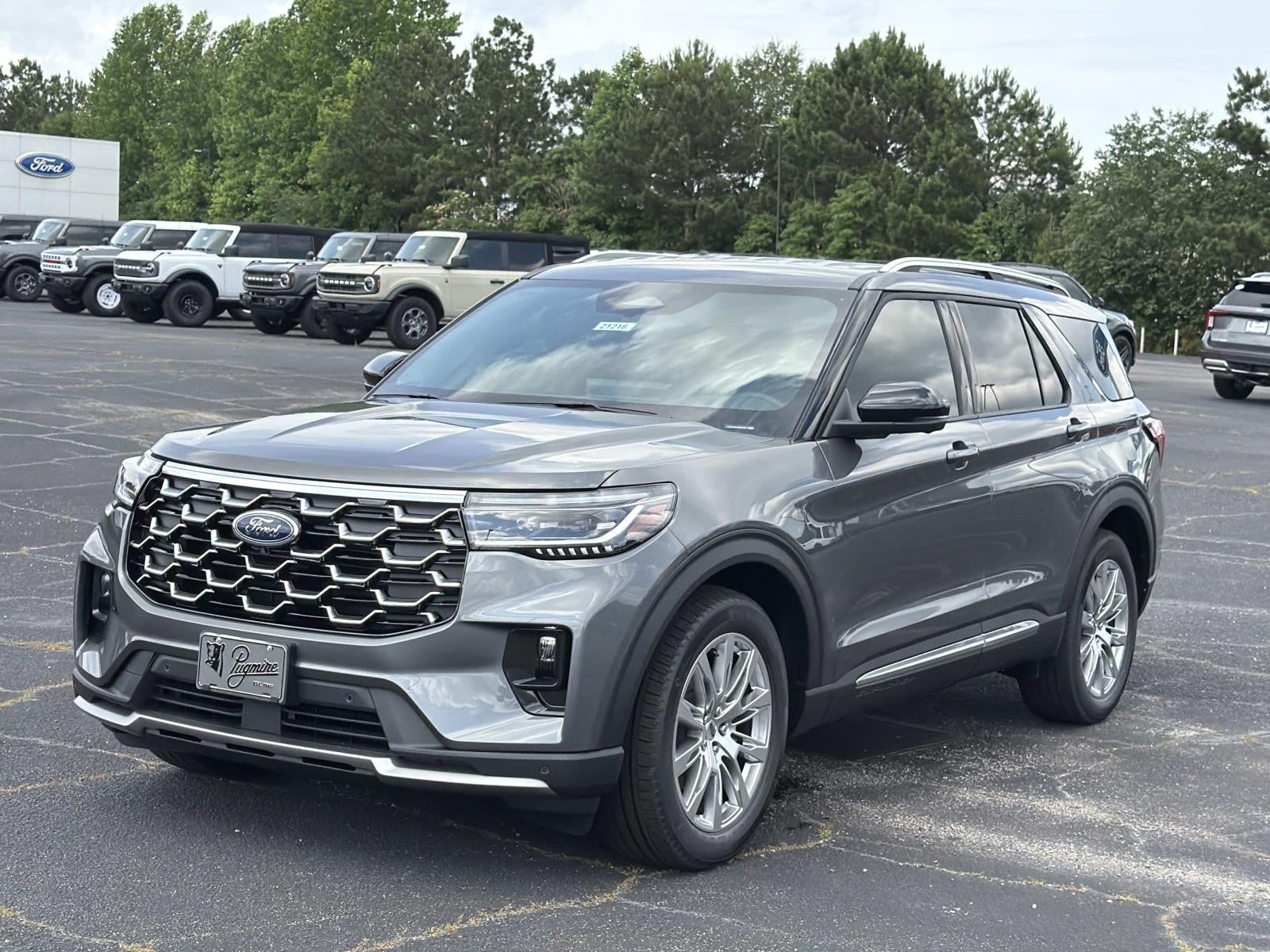 2026 Ford Explorer PLATINUM RWD