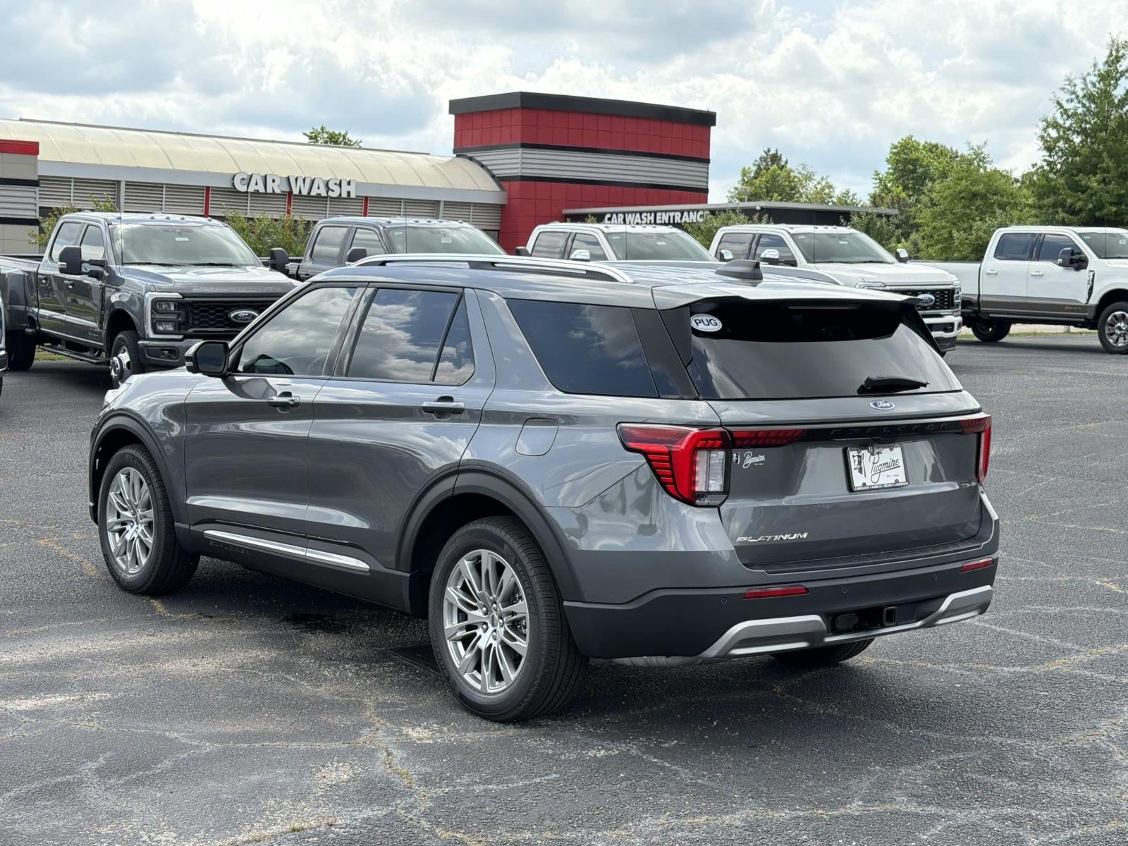 2026 Ford Explorer PLATINUM RWD