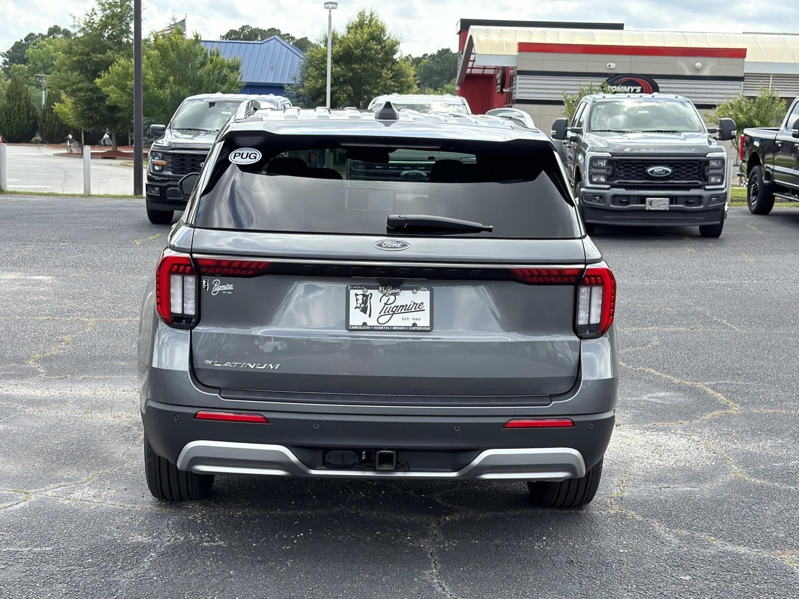 2026 Ford Explorer PLATINUM RWD