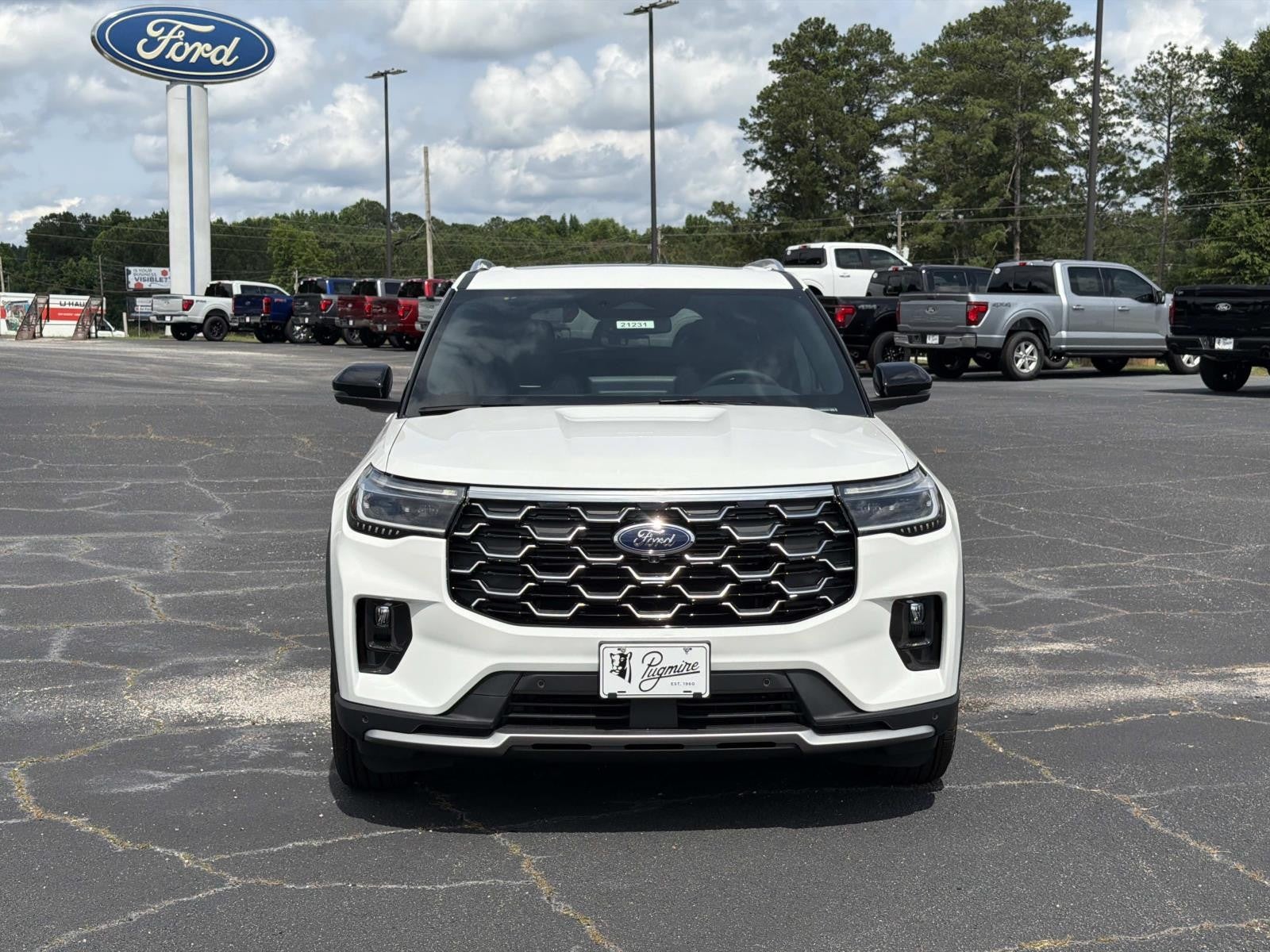 2026 Ford Explorer PLATINUM RWD