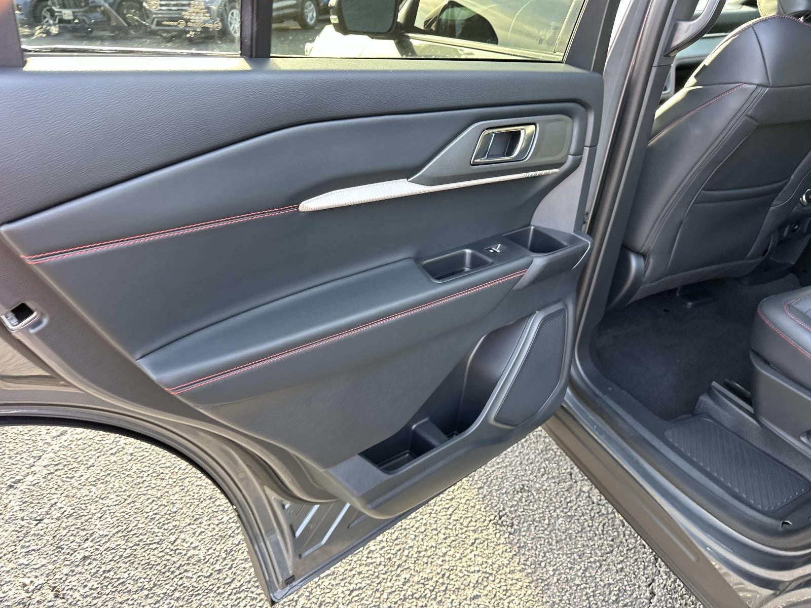 2026 Ford Explorer ST-LINE RWD