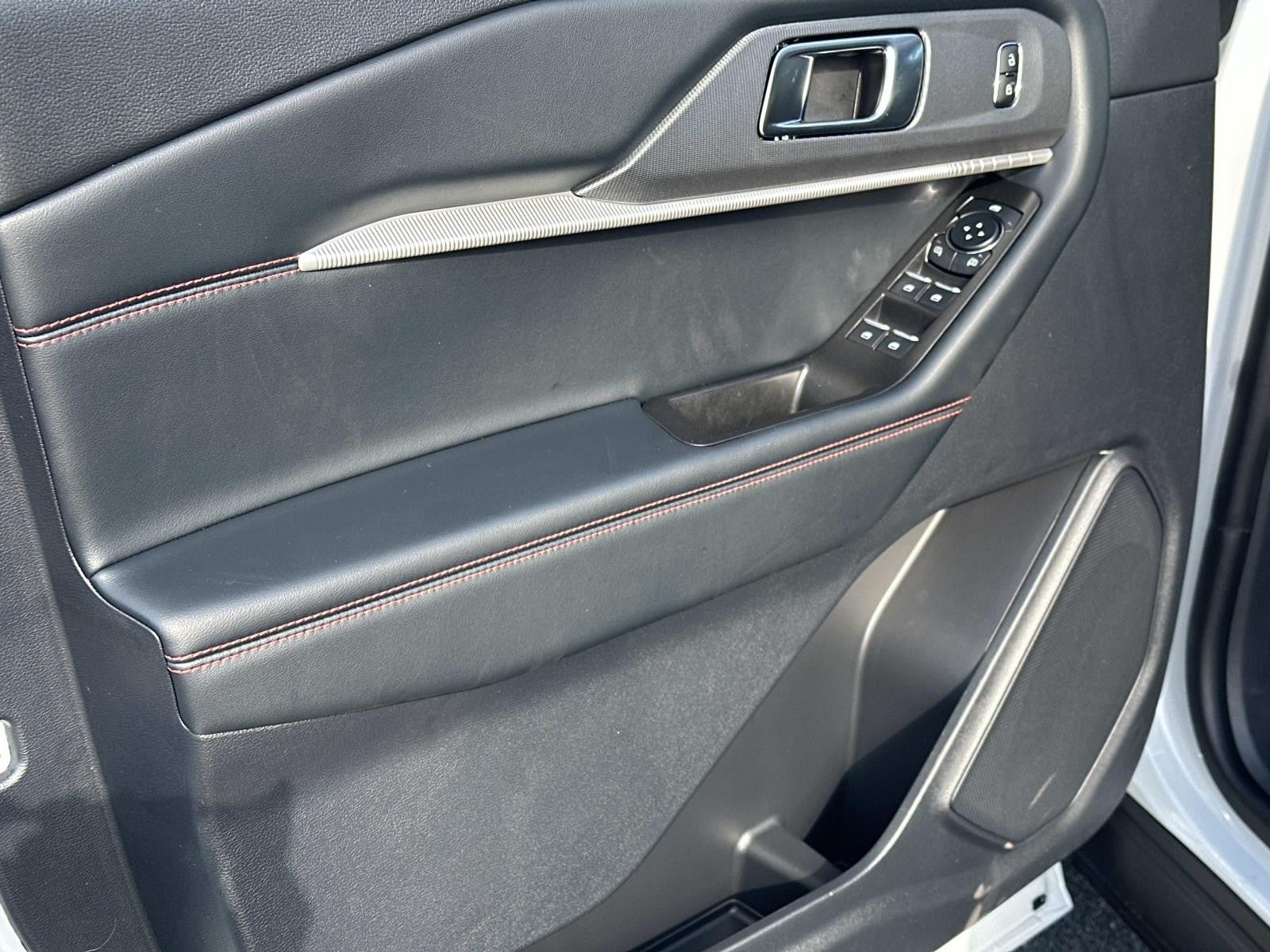 2026 Ford Explorer ST-LINE RWD