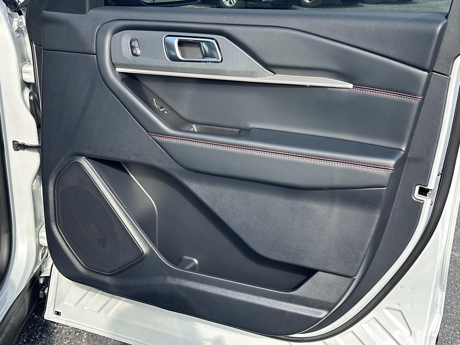 2026 Ford Explorer ST-LINE RWD