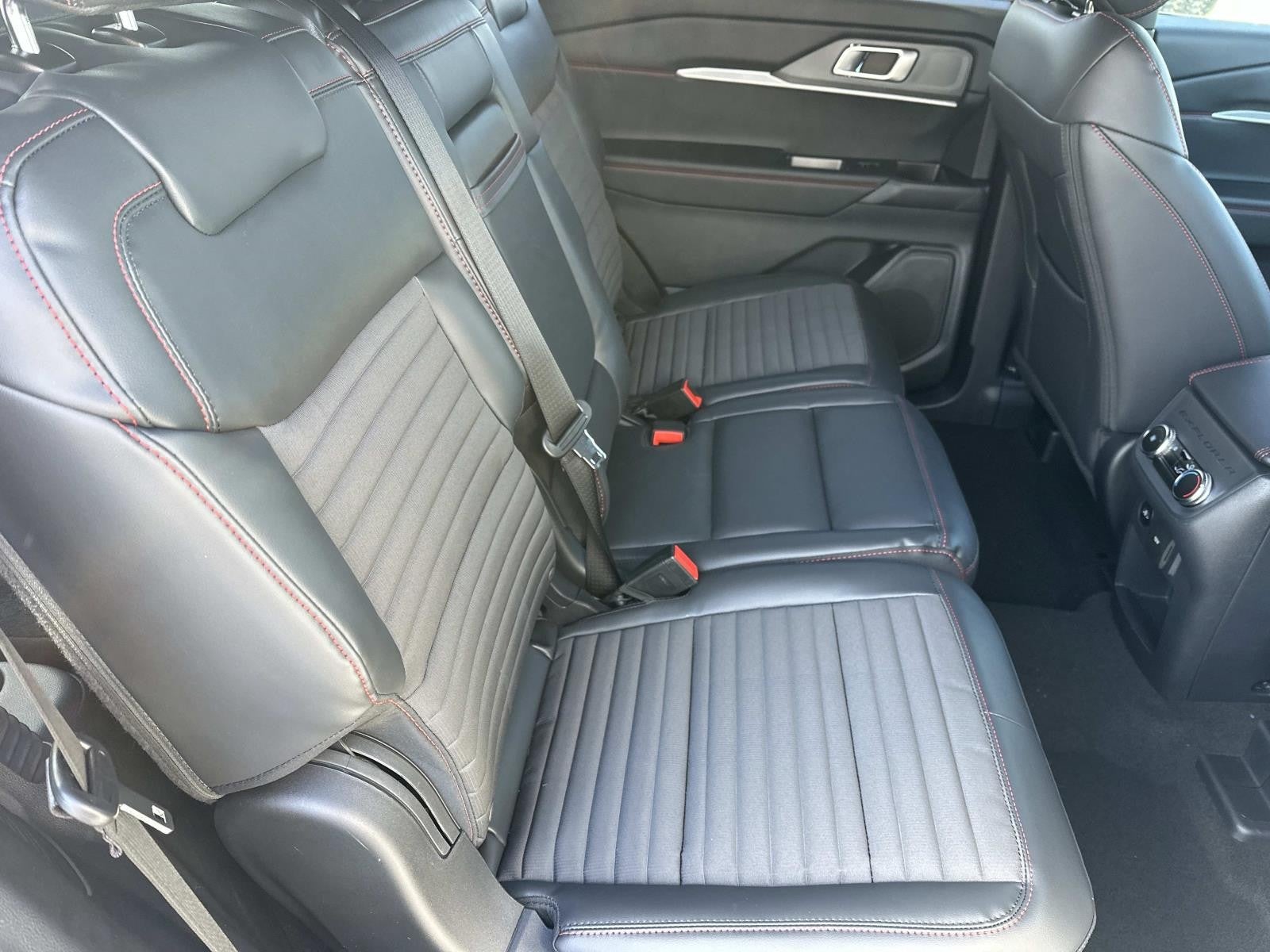 2026 Ford Explorer ST-LINE RWD