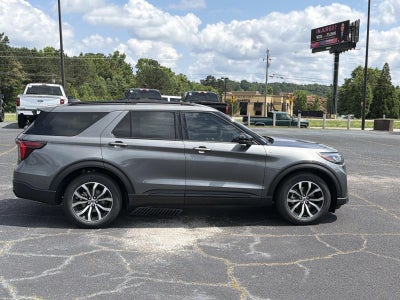 2026 Ford Explorer ST-LINE RWD