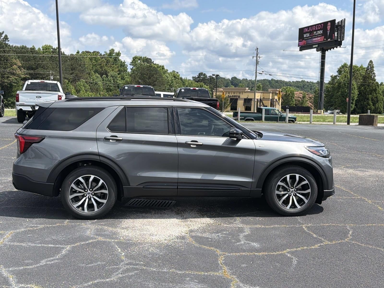 2026 Ford Explorer ST-LINE RWD