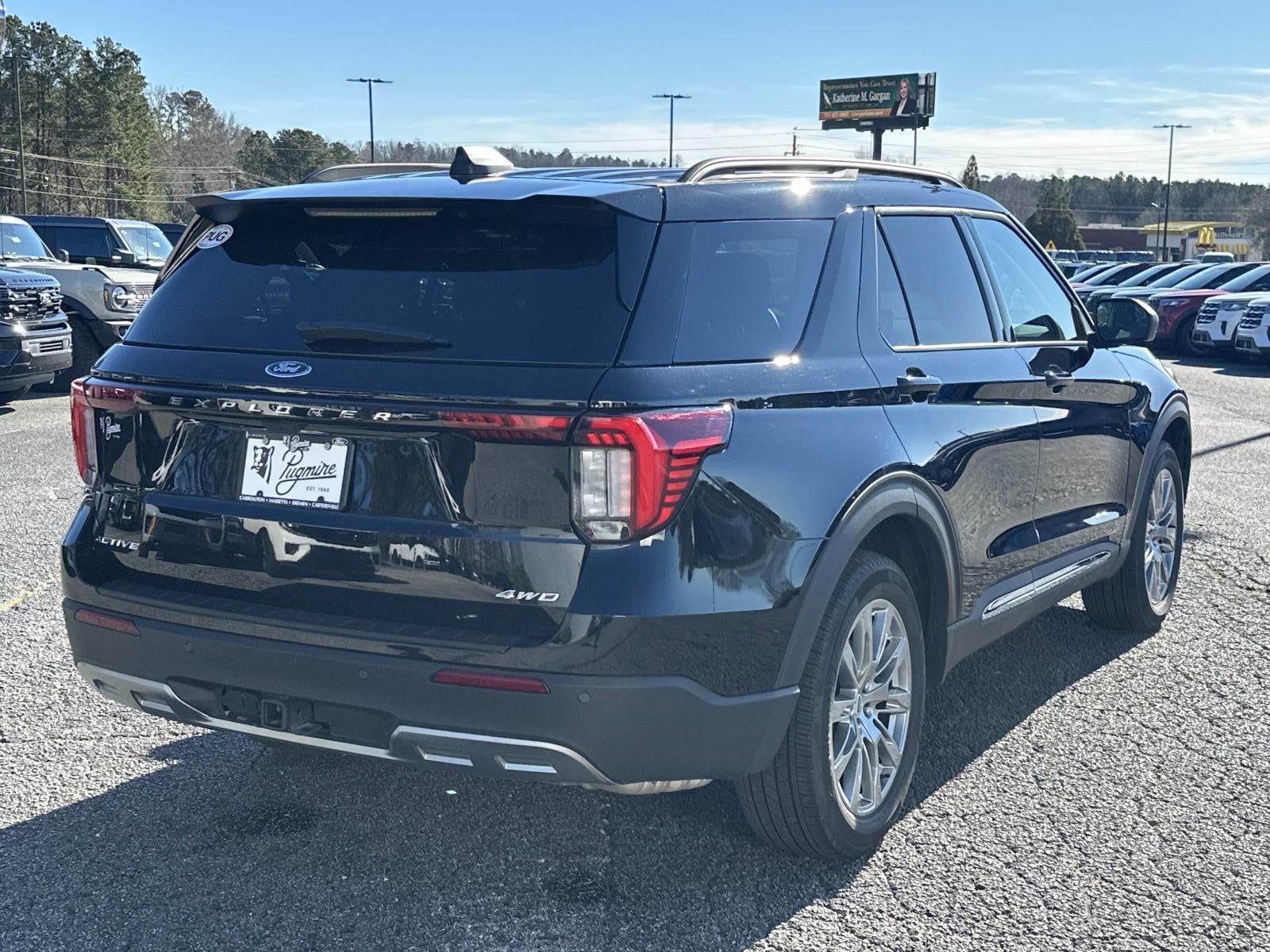 2025 Ford Explorer Active