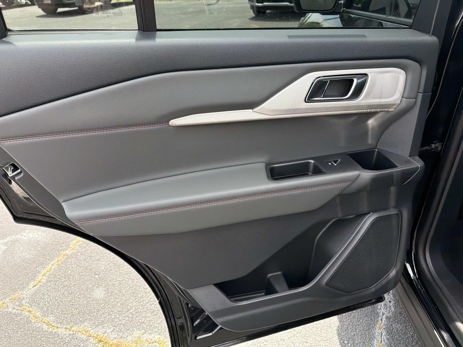 2026 Ford Explorer ACTIVE W/200A PKG 4WD