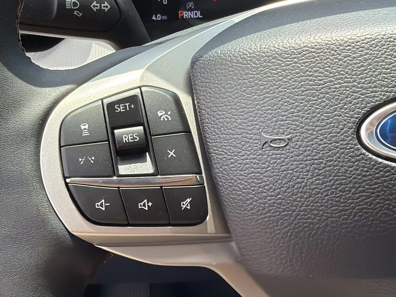 2026 Ford Explorer ACTIVE W/200A PKG 4WD
