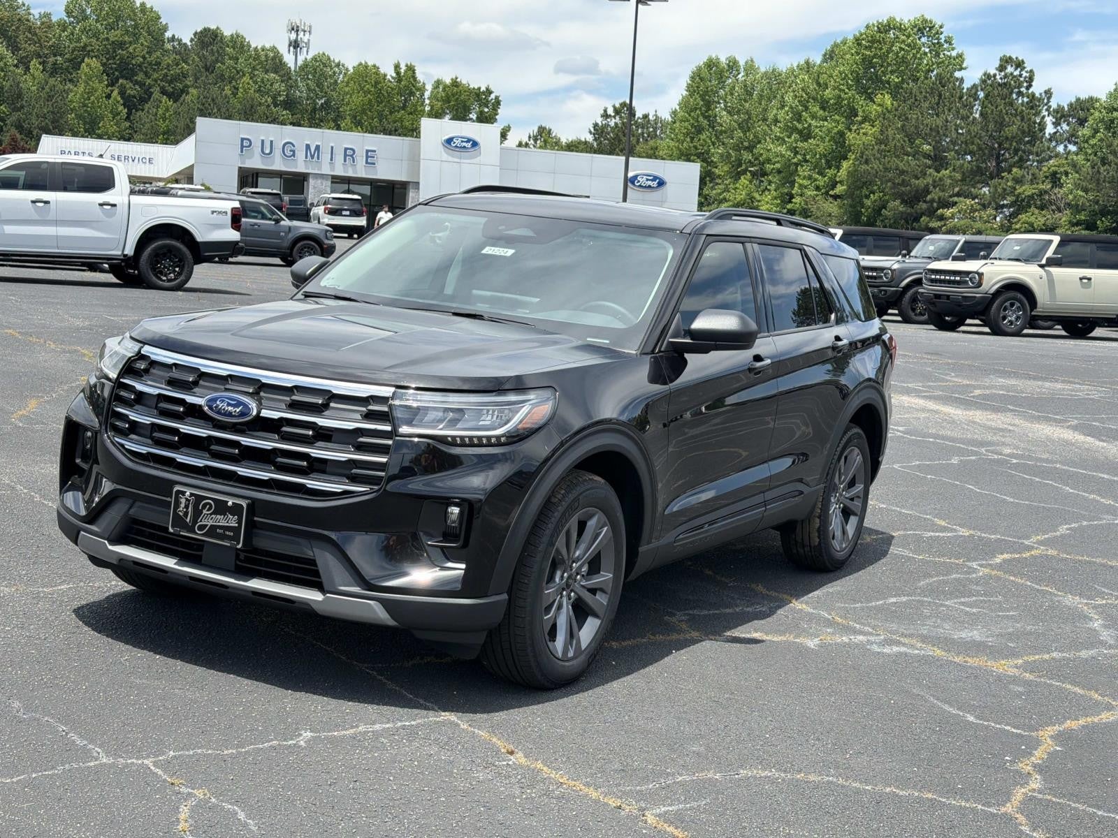 2026 Ford Explorer ACTIVE W/200A PKG 4WD