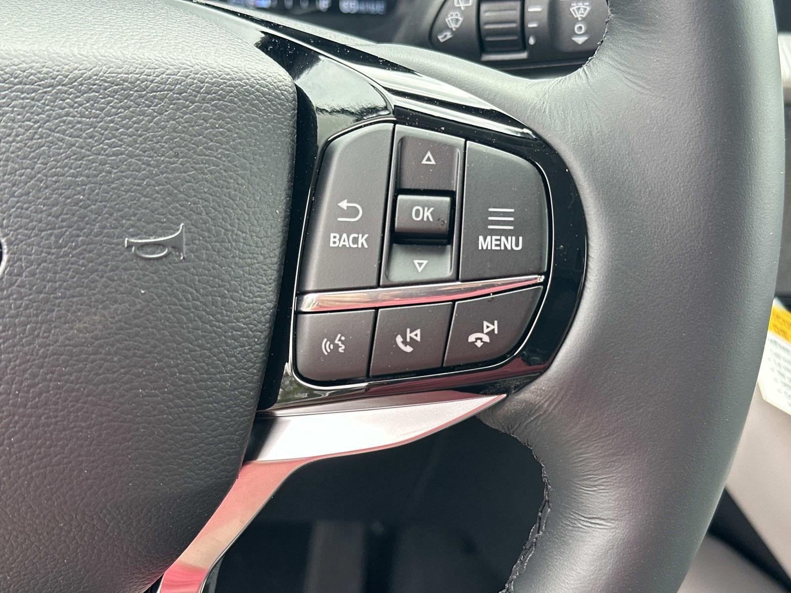 2026 Ford Explorer PLATINUM 4WD