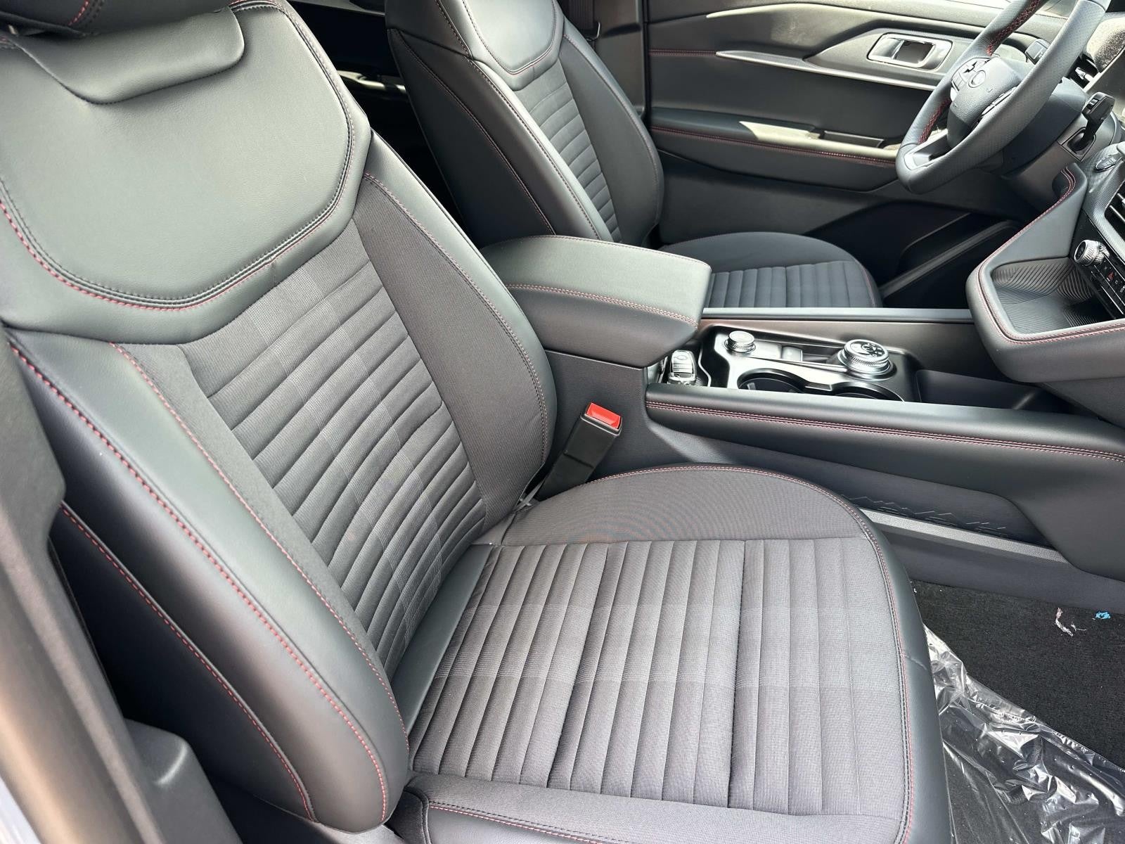 2026 Ford Explorer ST-LINE 4WD