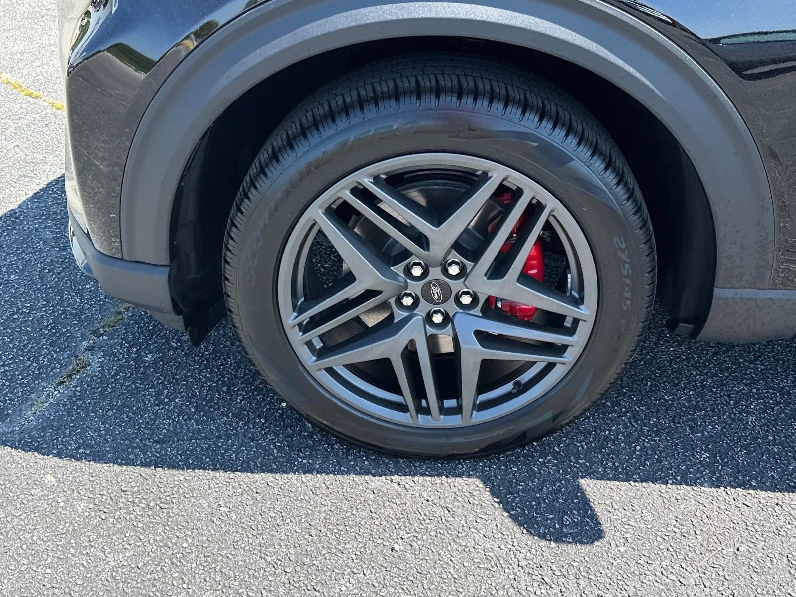 2025 Ford Explorer ST RWD