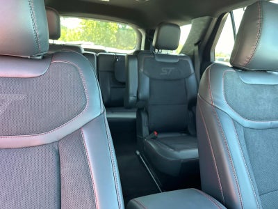 2025 Ford Explorer ST RWD