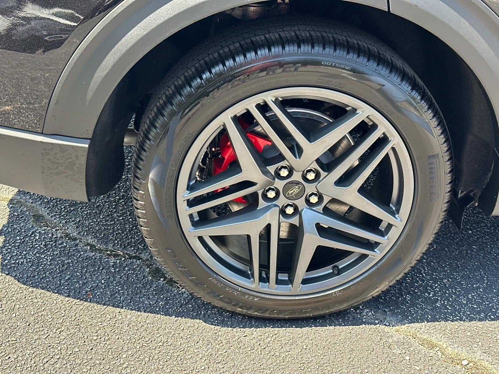 2025 Ford Explorer ST RWD